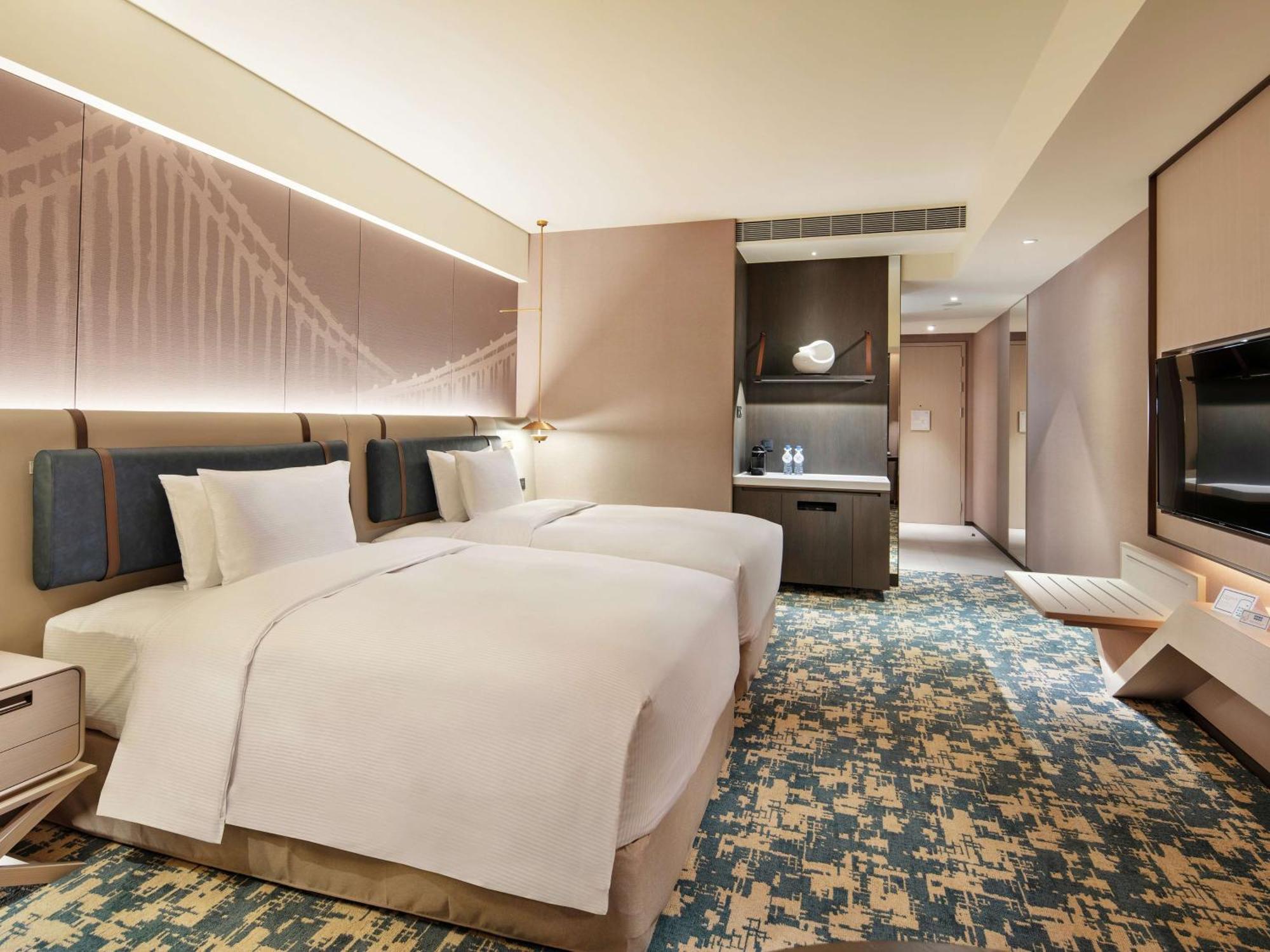 Hilton Taipei Sinban Hotell New Taipei City Exteriör bild